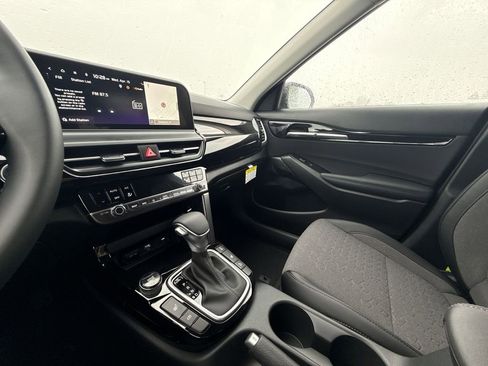 New 2026 Kia Seltos S AWD/4WD image 18