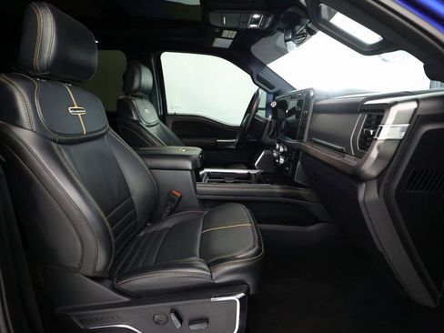 Used 2026 Ford F450 Platinum w/ FX4 Off-Road Package image 11