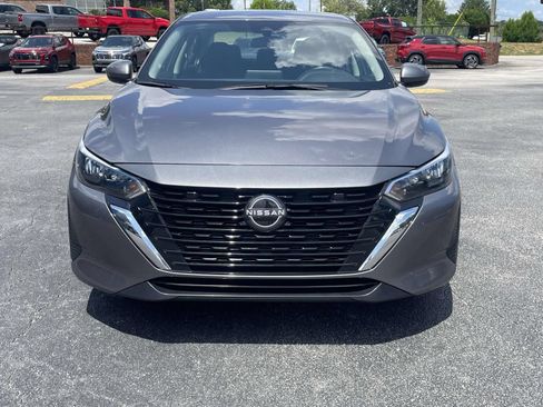 Used 2024 Nissan Sentra SV FWD image 8