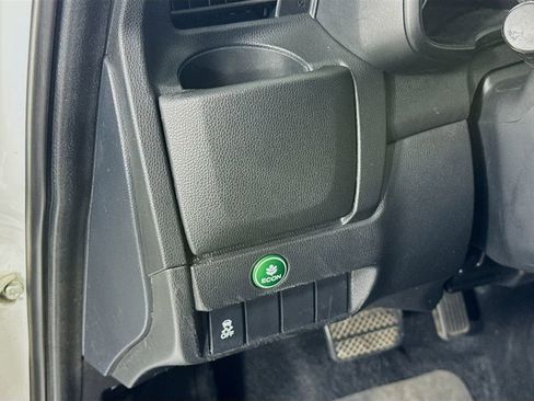 Used 2018 Honda Fit Sport image 10