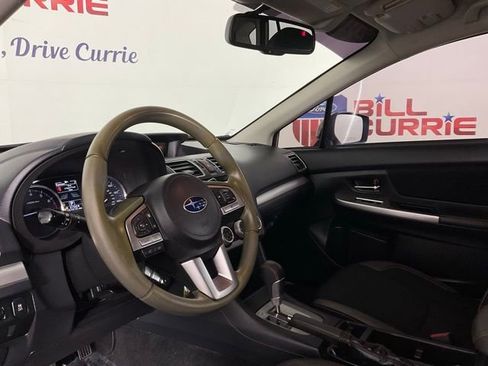 Used 2016 Subaru Crosstrek 2.0i Premium image 12