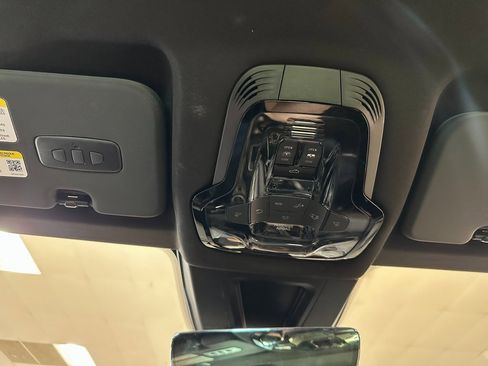 Used 2024 Dodge Hornet R/T Plus image 31