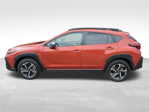 Used 2024 Subaru Crosstrek 2.0i Premium AWD/4WD image 9