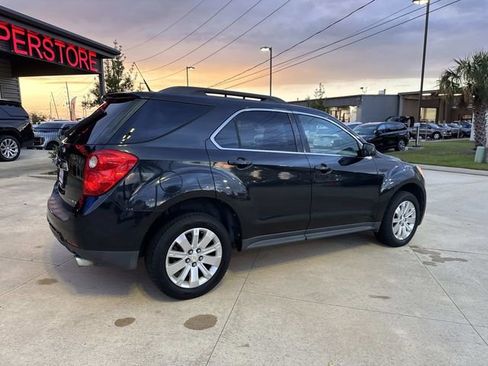 Used 2011 Chevrolet Equinox LT image 8