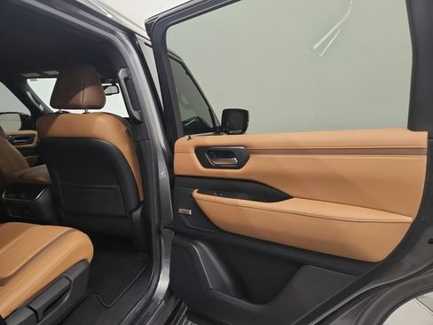 Used 2025 Nissan Armada SL w/ Captain's Chari Seat Package RWD image 28