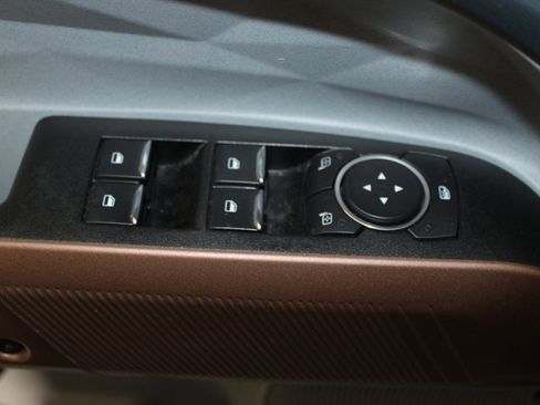 Certified 2022 Ford Maverick Lariat w/ Lariat Luxury Package image 18