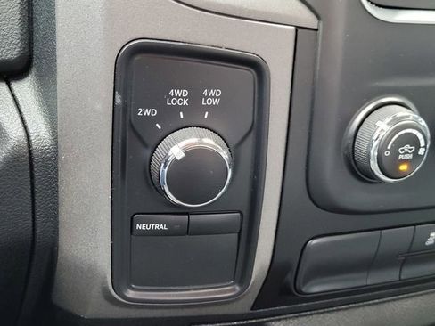 Used 2014 RAM 1500 Express image 11