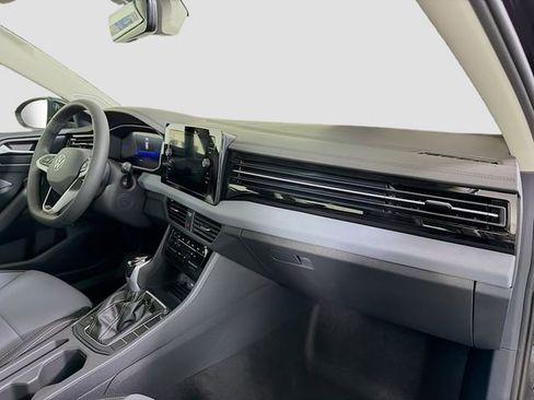 New 2026 Volkswagen Jetta SE image 28