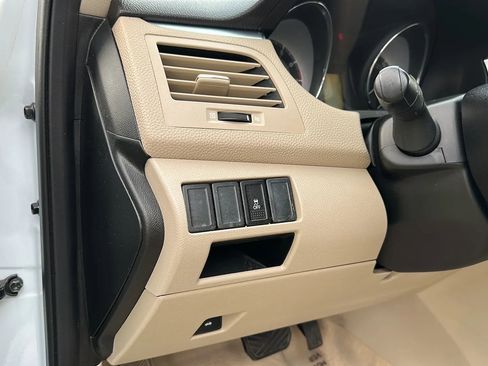 Used 2012 Suzuki Kizashi SE image 32