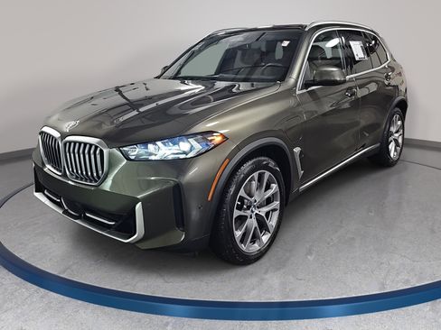 Certified 2024 BMW X5 xDrive50e w/ Premium Package image 1