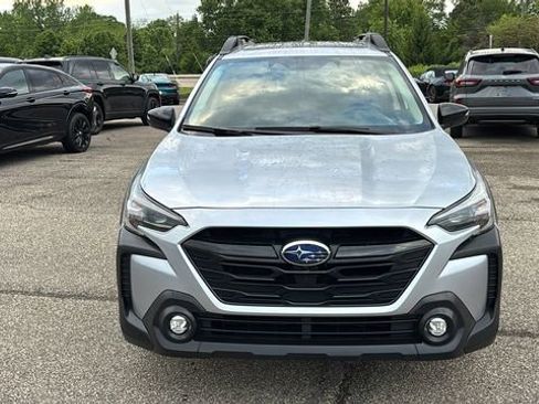 Used 2025 Subaru Outback Onyx Edition XT w/ Popular Package #2 AWD/4WD image 6