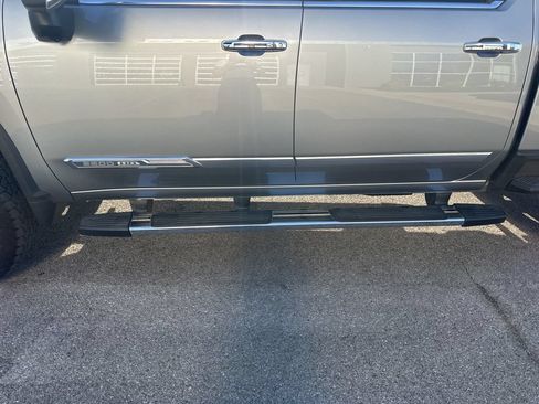 Used 2024 Chevrolet Silverado 2500 High Country w/ High Country Premium Package AWD/4WD image 9