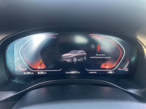 Used 2023 BMW X3 xDrive30i w/ Premium Package image 22