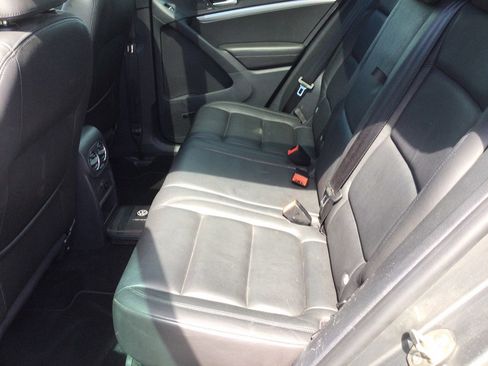 Used 2014 Volkswagen Tiguan SEL AWD/4WD image 21