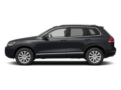 Used 2014 Volkswagen Touareg VR6 AWD/4WD image 3