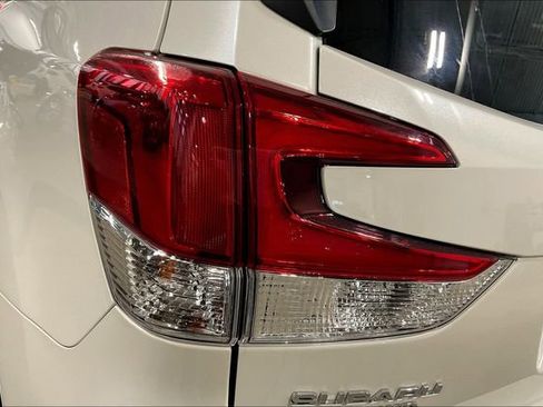 Used 2020 Subaru Forester Premium image 29