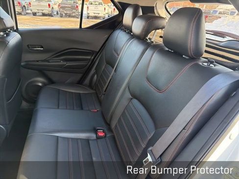 Used 2019 Nissan Kicks SR w/ SR Premium Package image 22