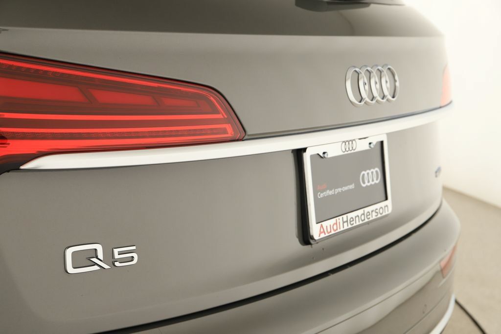 Certified 2024 Audi Q5 2.0T Premium Plus AWD/4WD image 31