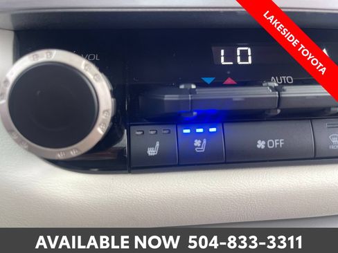 Used 2022 Toyota Tundra Capstone AWD/4WD image 38