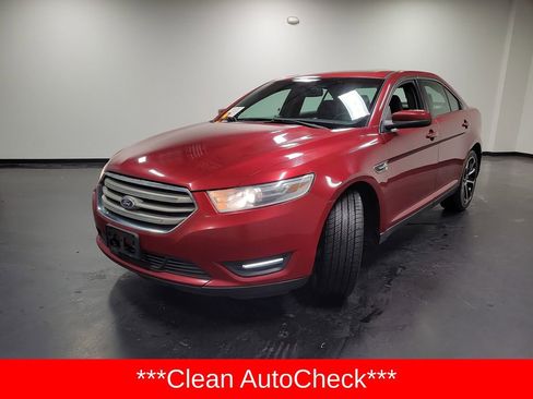 Used 2014 Ford Taurus SEL w/ Equipment Group 201A AWD/4WD image 5
