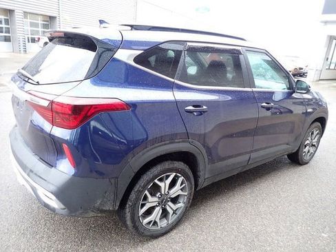 Certified 2023 Kia Seltos EX AWD/4WD image 4