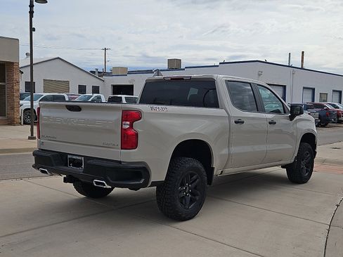 New 2026 Chevrolet Silverado 1500 Custom Trail Boss AWD/4WD image 4
