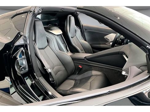 Used 2023 Chevrolet Corvette Stingray Preferred Cpe w/ 2LT RWD image 9