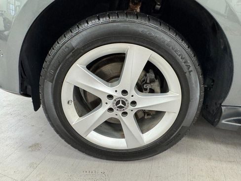 Used 2018 Mercedes-Benz GLE 350 4MATIC image 35