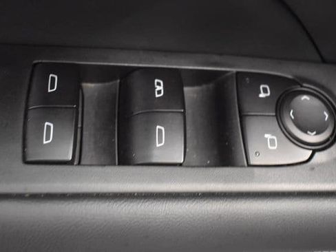 Used 2025 GMC Terrain Elevation AWD/4WD image 21
