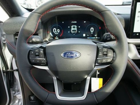 New 2026 Ford Explorer ST-Line w/ ST-Line Street Pack AWD/4WD image 23