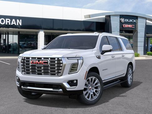 New 2026 GMC Yukon XL Denali image 8