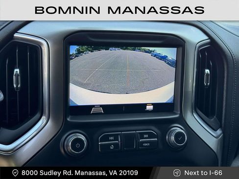 Used 2022 Chevrolet Silverado 1500 LT Trail Boss image 17