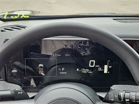 Used 2025 Nissan Kicks SV FWD image 14