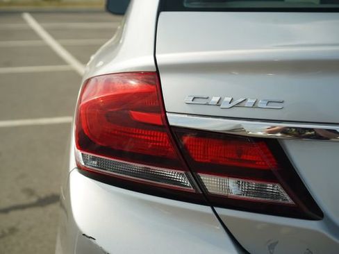 Used 2013 Honda Civic LX image 37