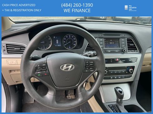 Used 2015 Hyundai Sonata SE w/ Option Group 09 image 17