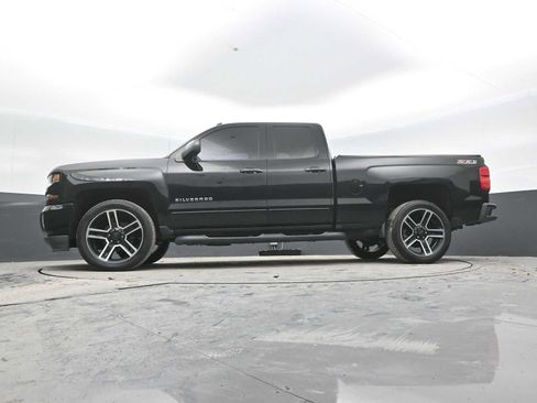 Used 2016 Chevrolet Silverado 1500 LT w/ LPO, Black Pack image 25
