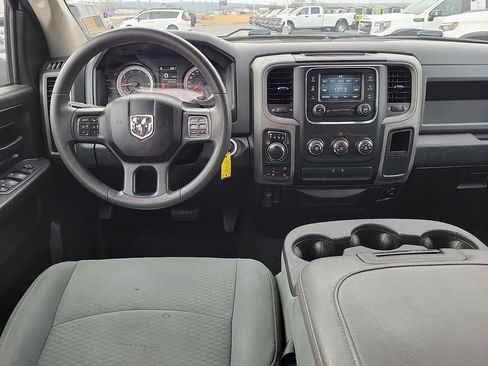 Used 2019 RAM 1500 Express image 10