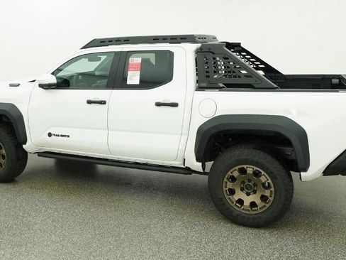 New 2026 Toyota Tacoma 4x4 Double Cab Hybrid image 4