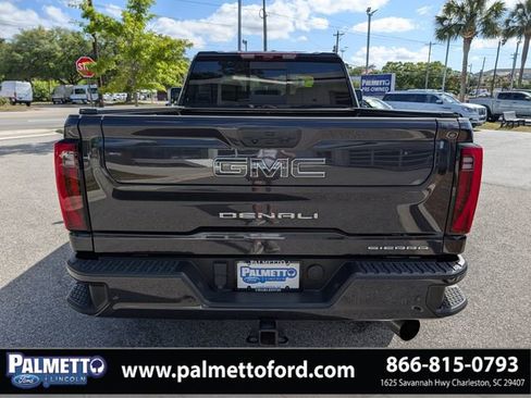 Used 2024 GMC Sierra 2500 Denali Ultimate AWD/4WD image 5
