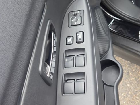 Used 2026 Mitsubishi Outlander Sport ES AWD/4WD image 18