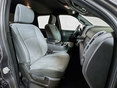 Used 2024 RAM 2500 Big Horn image 23