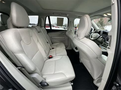 Used 2024 Volvo XC90 B6 Plus w/ Protection Package Premier image 26