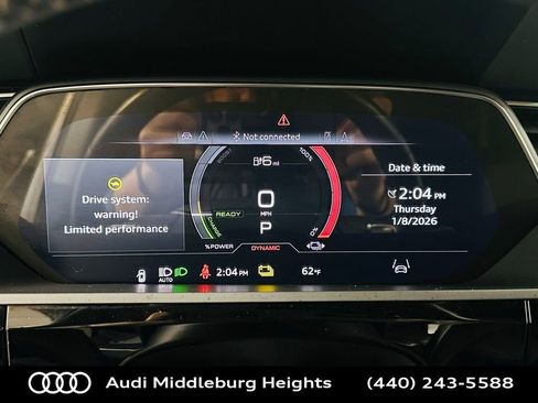 Used 2021 Audi e-tron Premium Plus w/ Premium Plus Package image 22
