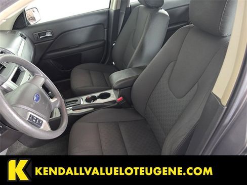 Used 2012 Ford Fusion SE image 4