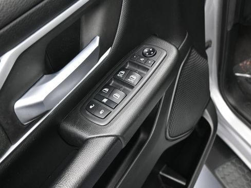 Used 2021 RAM 1500 Big Horn RWD image 14