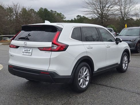 Used 2023 Honda CR-V EX image 8