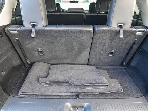 Certified 2025 INFINITI QX60 Pure image 24