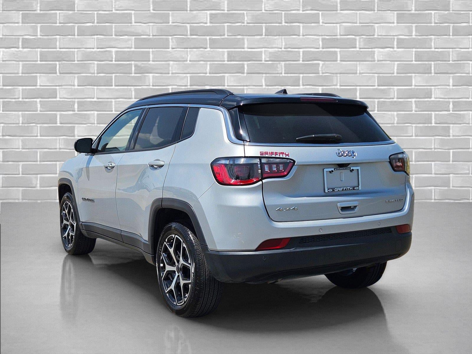 Used 2025 Jeep Compass Limited AWD/4WD image 7
