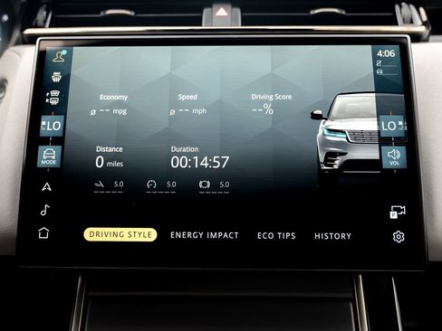 Certified 2026 Land Rover Range Rover Velar S AWD/4WD image 27