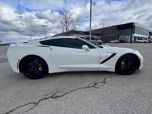Used 2016 Chevrolet Corvette 3LT w/ 3LT Preferred Equipment Group image 6